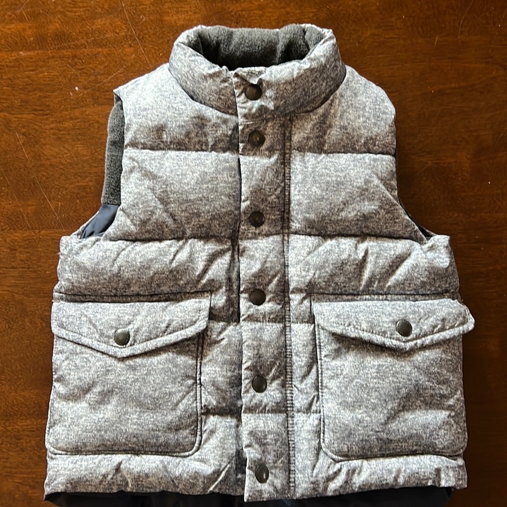 Gap down comfort vest gently used